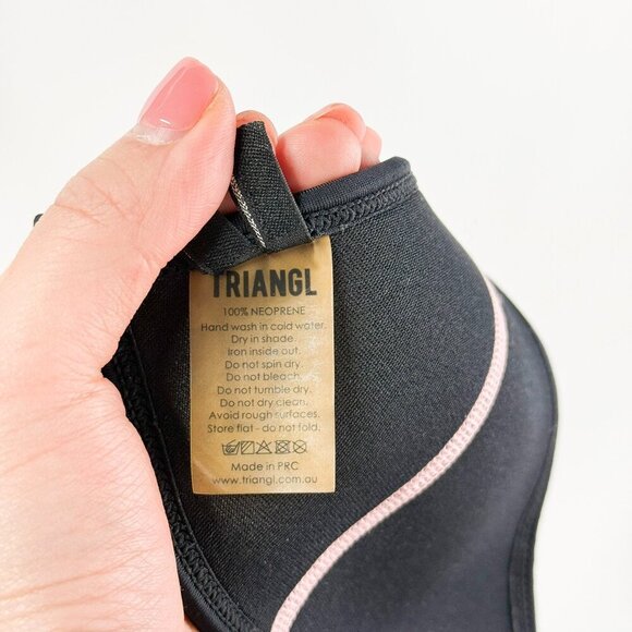 AUSTRALIAN BRAND TRIANGL SWIMWEAR BIKINI TOP PINK SMALL SIZE - Picture 4 of 4